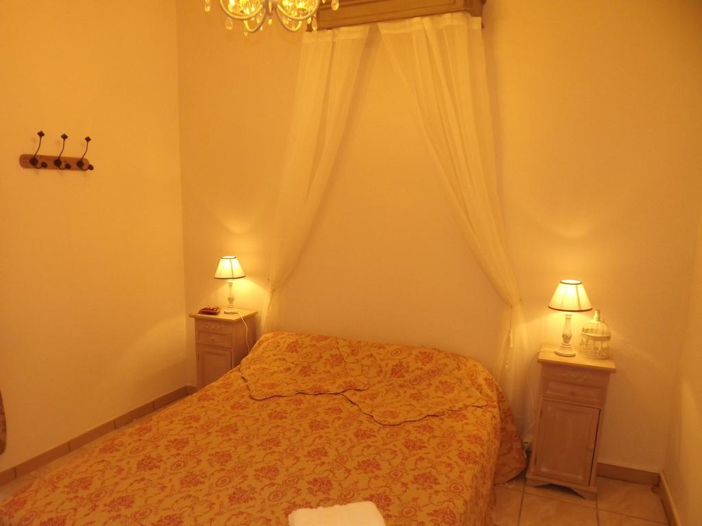 Le Logis De La Cathedrale Apartment Albi Room photo