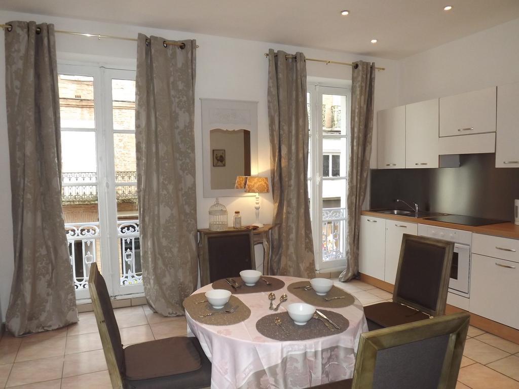 Le Logis De La Cathedrale Apartment Albi Room photo